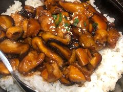 照烧鸡腿饭-九田家黑牛烤肉料理(太阳城店)