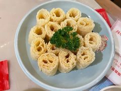 -左庭右院鲜牛肉火锅(浦江欢乐颂店)