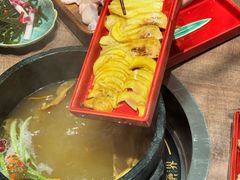 -蘑界·野生菌火锅(深业上城店)