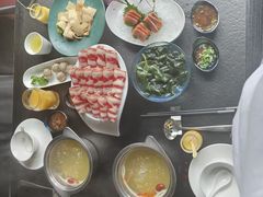 -海上明月海鲜火锅 鲜切牛肉