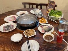 -正能量脆肉鲩火锅