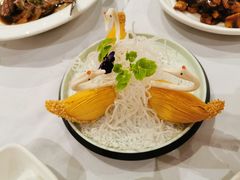 鲜虾天鹅酥-上海1号私藏菜(静安店)