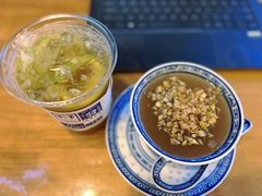 -壹笑茶庄
