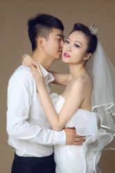 -拾年·定制婚纱摄影