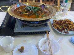 -霄汉牛三鲜湖北砂锅菜(万松园2店)