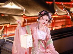 -汉仪华裳汉服馆(豫园店)