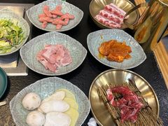 -臻牛烤肉