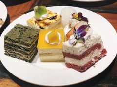 甜品拼盘-四海一家自助餐(益田假日广场店)