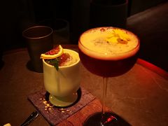 -FOUR PLAY BAR