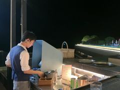 -瑰丽酒店·海吧·天际下午茶·现场DJ·天台酒吧