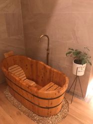 -苑苑vbeauty科技美容SPA