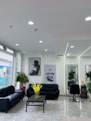 -Coo Hair salon