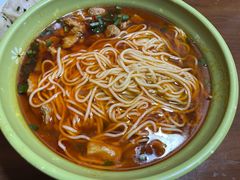 辣肉汤面-舒蔡记生煎菜饭(云南中路店)