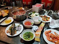 小火锅-吉布鲁牛排海鲜自助(成都大悦城店)