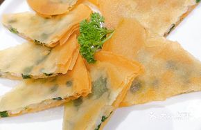 Leek and Shrimp Puff Pastry