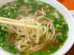 -牛一嘴·兰州牛肉面·大盘鸡(财富中心店)