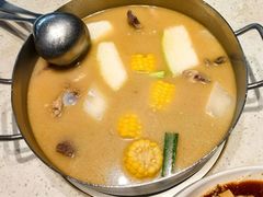 -肥仔文澳门猪骨煲(南京西路店)