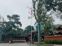 -峨眉山报国寺