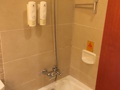 -山明水秀大饭店