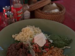 -Pistolera Mexican Cantina女枪手墨西哥餐厅(碧云路店)