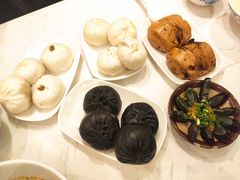 -李与白包子铺(桐梓林店)