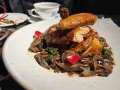 -LESCEDARS Brasserie Bistro香柏树