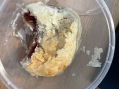 玫瑰鲜花饼-云海肴·汽锅鸡·云南菜(天山百盛优客店)