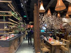 -蜜桃餐厅·伴山(绿宝广场店)