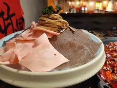 -旧街市鲜货老火锅(大光路店)