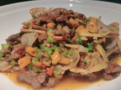 成都鲜椒牛肉-花椒笑成都小馆(百脑汇店)