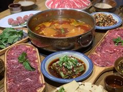 -黔诚多彩火锅(甲秀楼店)