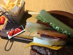 -麦当劳(新王府井店)