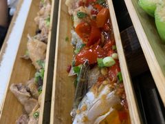 -胡须哥网红竹筒菜