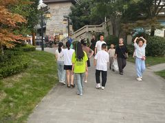 -陈仓老街美食天地