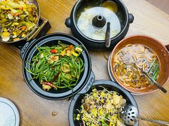 -云海肴·汽锅鸡·云南菜(天山百盛优客店)