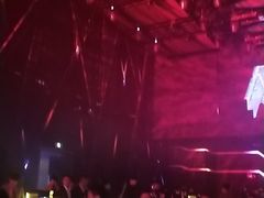 -梁记特色桂林米粉