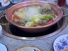 -阿婆情腊排骨火锅(金虹路店)