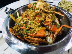 -凤凰路何眼镜香辣蟹(花果园店)