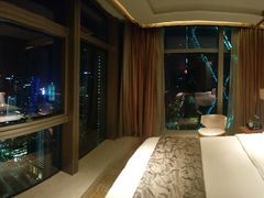-深圳皇庭V酒店