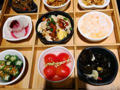 九宫格玲珑前菜-新仙清汤牛腩(铜锣湾店)
