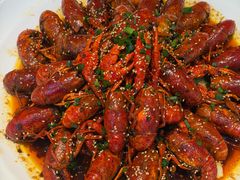 -肥肥虾庄·金牌油焖大虾(汉口城市广场店)