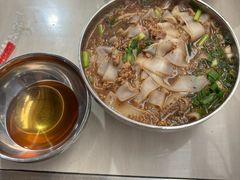 -正宗杨记普洱酸醋米线(总店)