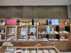 -一代眼镜·蔡司配镜(浦东大拇指广场店)