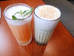 抹茶脆脆奶泡茶-魏斯理汉堡(西安沣东吾悦店)