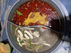 -成都屋头串串(青年北街店)