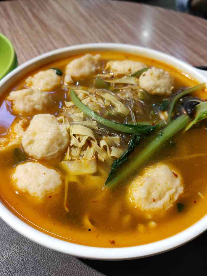 九记虾滑(万锦食府美食城店)-"偶尔路过遇到这家,突然想起了在大连