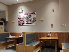 -青瓦餐厅·生鱼片·韩园烤肉(西塔店)