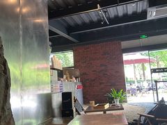 -J Create城市露营咖啡·简餐·宠物(上海动物园店)