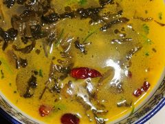 -穿越时尚餐厅(英武中路店)