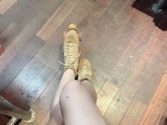 -奔马滚轴溜冰场